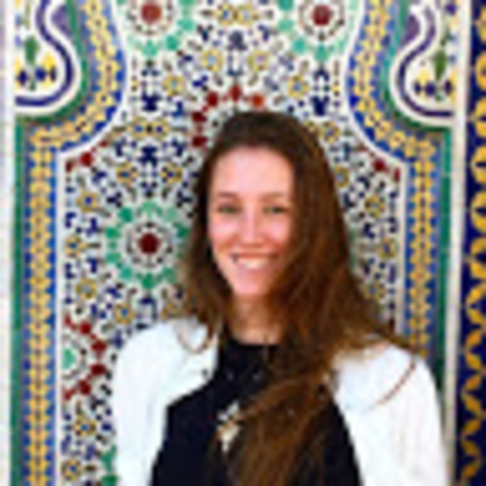 Meet your Posher, Emily